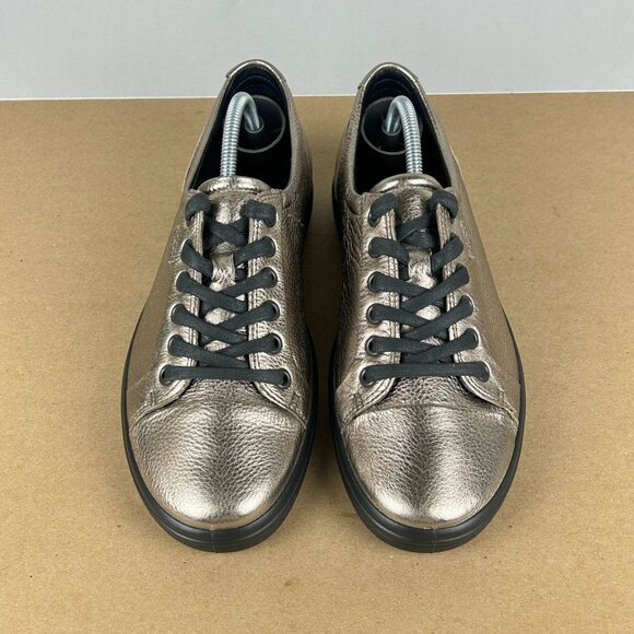 Ecco Soft 7 Metallic Casual Sneakers Womens 8/8.5 EU 39 Pewter Low Top Lace Up - Picture 2 of 12